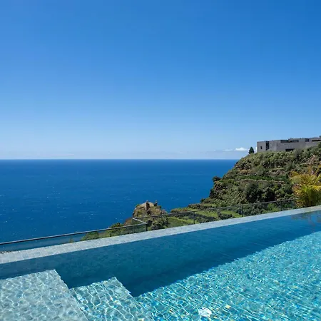 Hills Iii By An Island Apartment Calheta (Madeira)